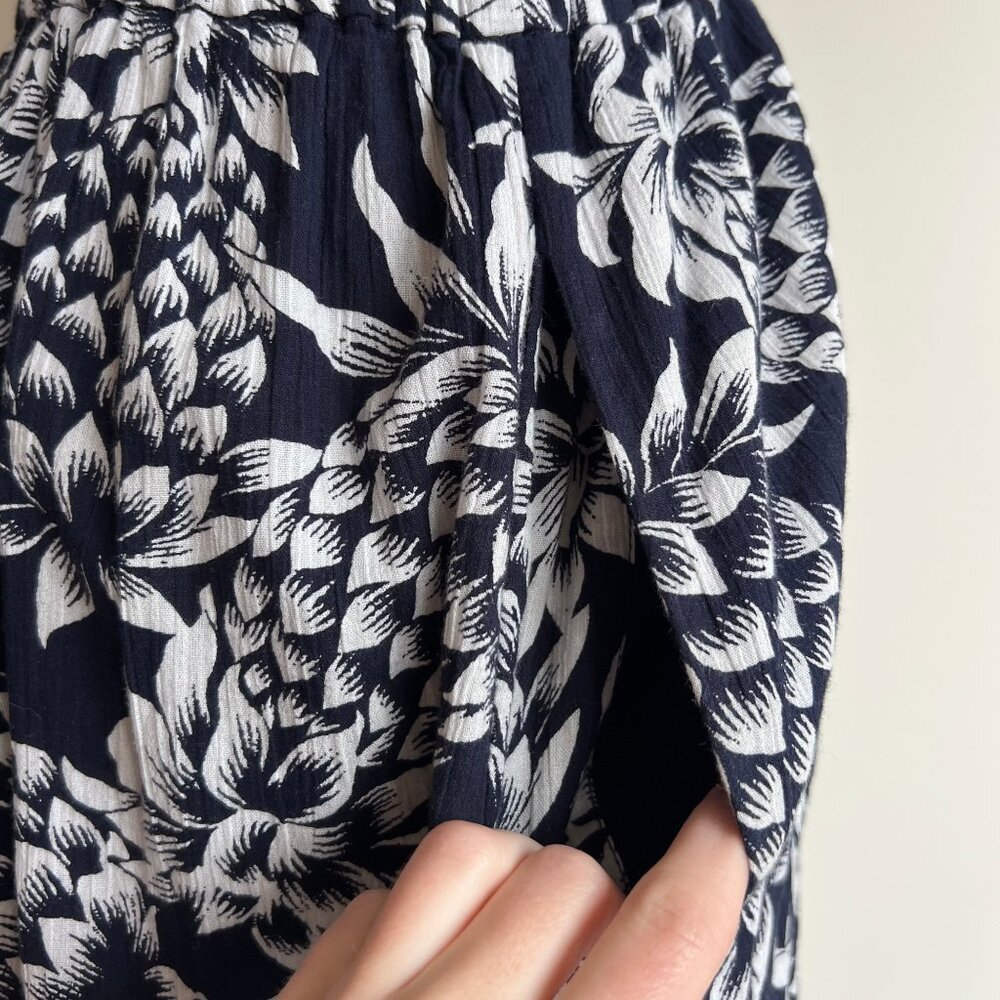 J.Crew Cotton Midi Dress Navy White Floral Pineapple Print Size‎ 4 - Picture 5 of 7